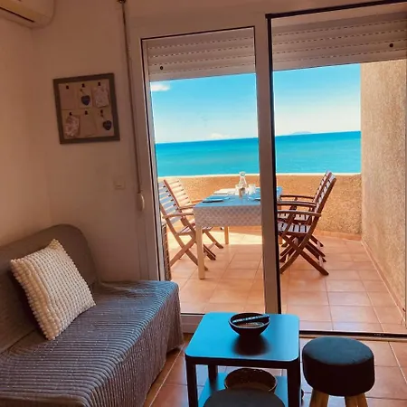 Punta Di Mare, Comme Sur Un Bateau 公寓 *