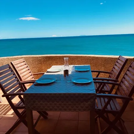 Apartment Punta Di Mare, Comme Sur Un Bateau Linguizzetta