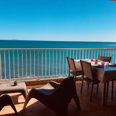 Punta Di Mare, Comme Sur Un Bateau Apartment Linguizzetta