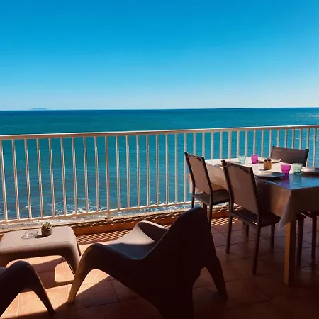 Punta Di Mare, Comme Sur Un Bateau Apartment